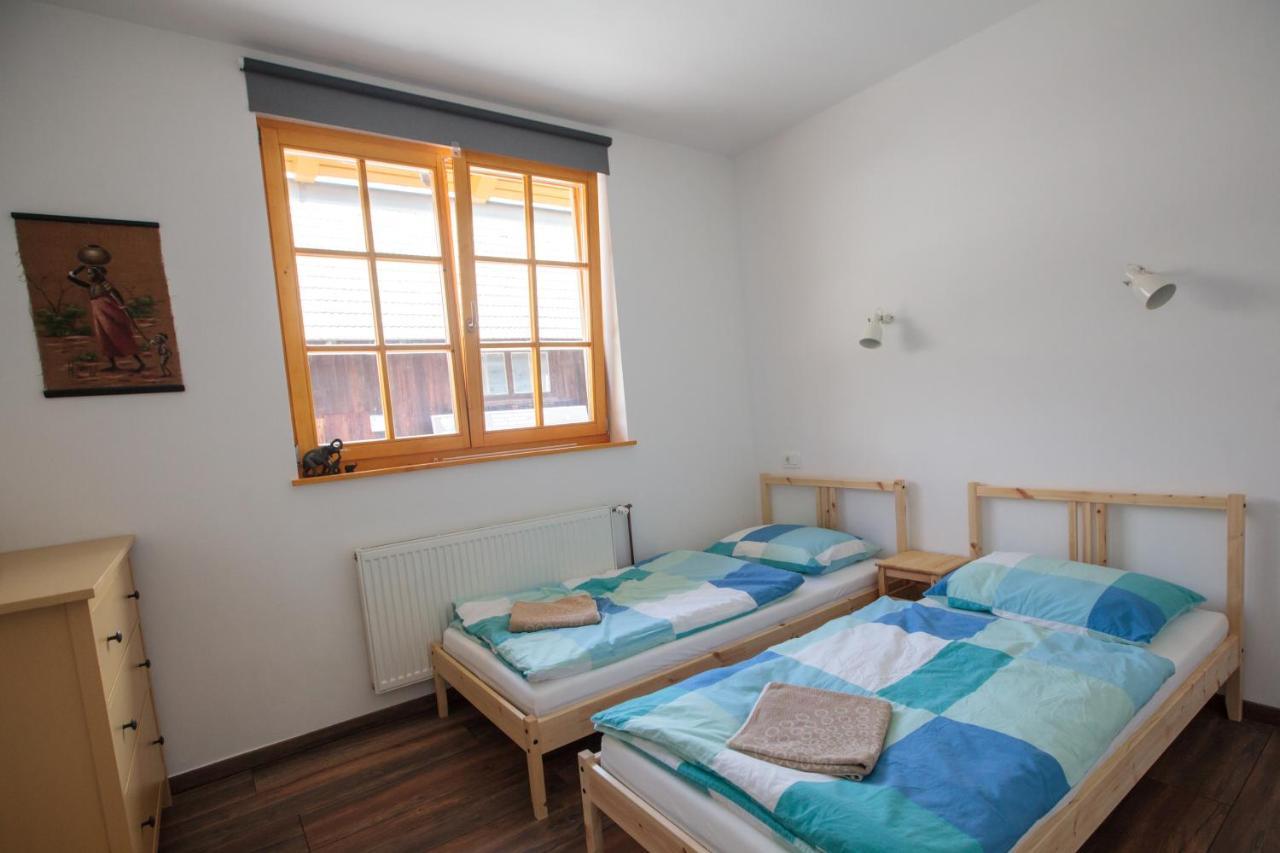Bikeski Family Hotel, B&B, Apartaments, Rooms Mezica 외부 사진